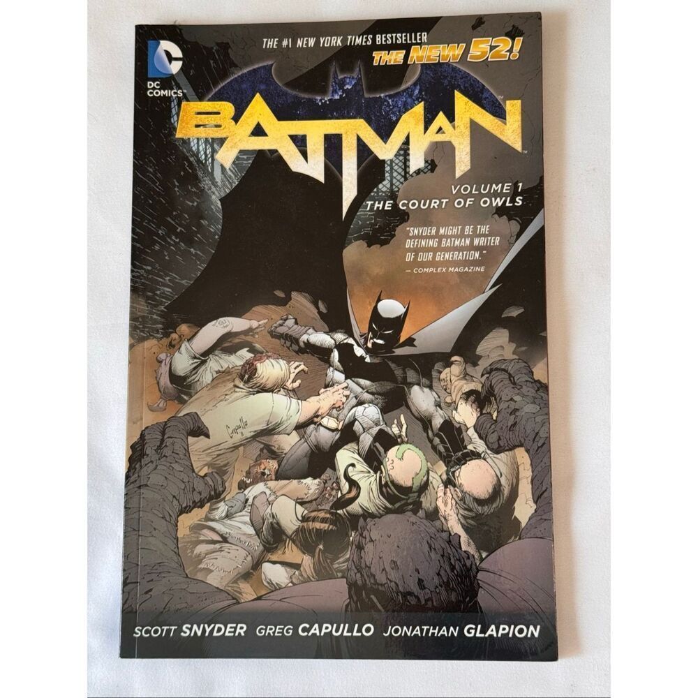 Batman Vol 1 The Court of Owls The New 52 DC Comics 2012 Paperback Scott Snyder